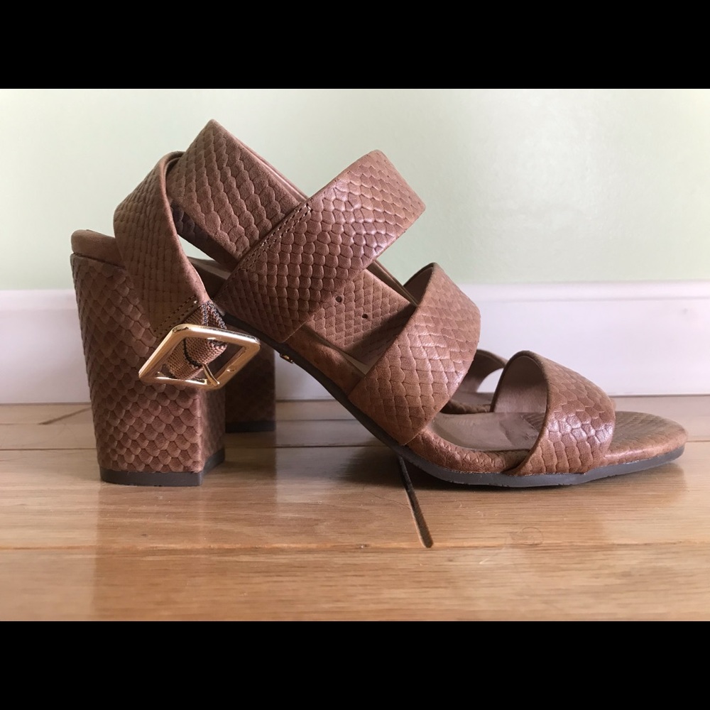 Vionic Blaire Sandal size 10